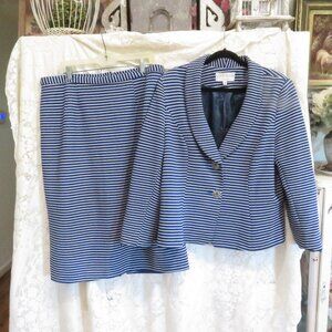 2 pc. Royal Blue Striped Lily & Taylor Mother of the Bride Date night Suit 18